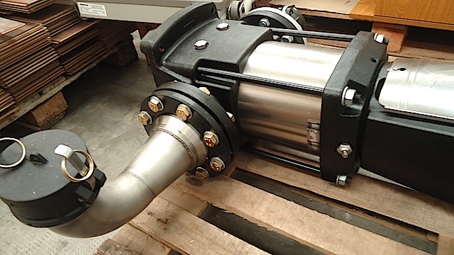 BOMBA CENTRIFUGA VERTICAL ACERO INOXIDABLE #3140