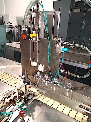 LLENADORA PARA LIQUIDOS Y VISCOSOS #5831
